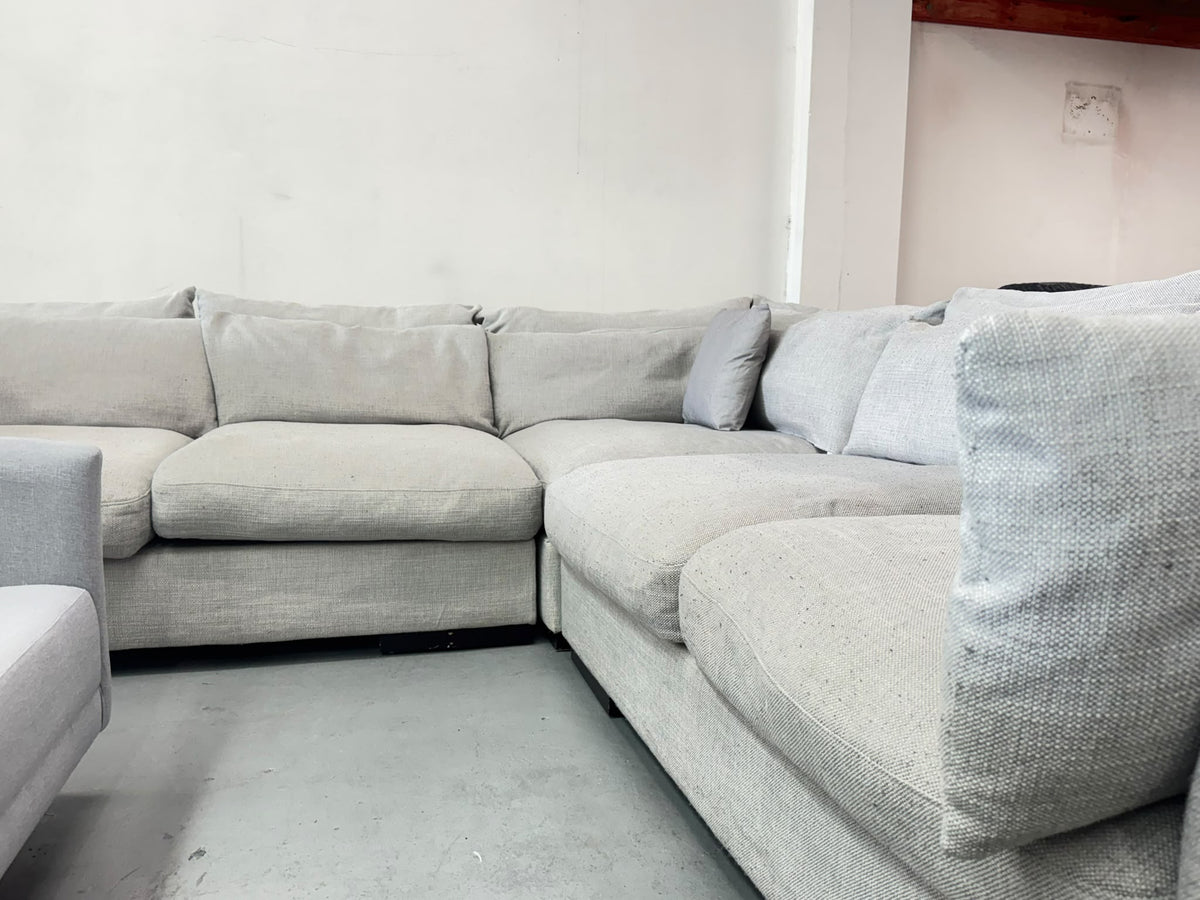 Light Grey Corner Sofa | Sydney Wide Delivery | Pre Owned