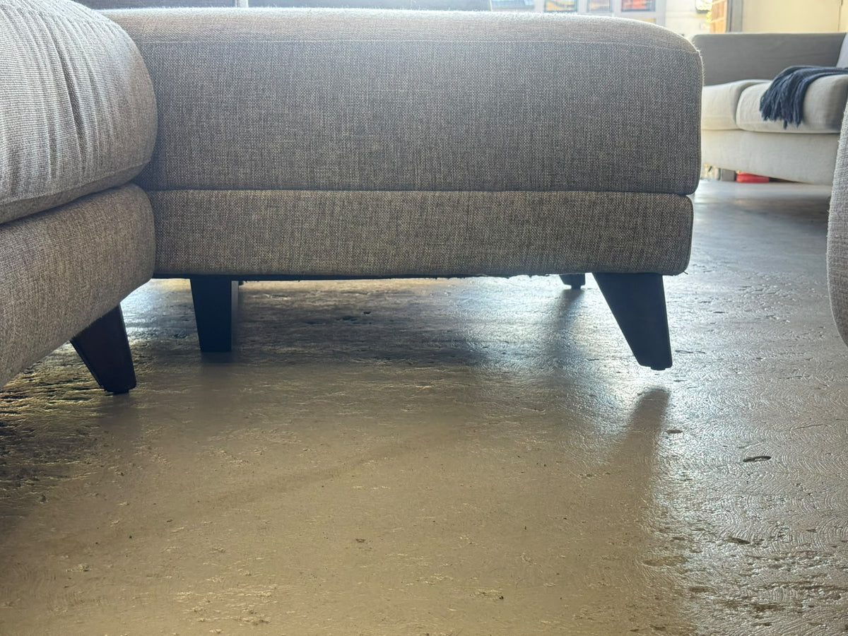 Electric Recliner Chaise Lounge | Light Grey | Sydney Wide Delivery | Pre Owned