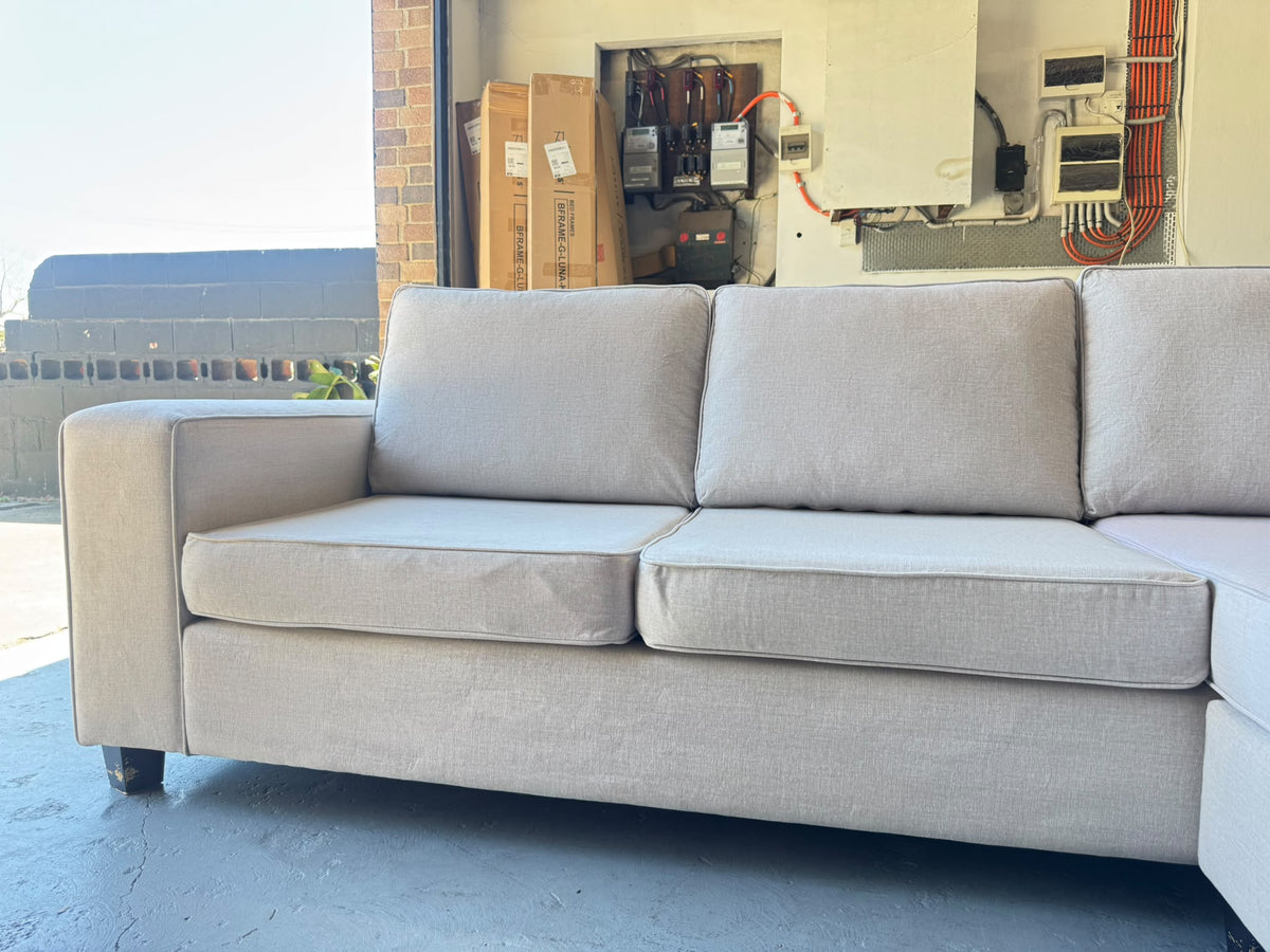 L-Shape Reversible Chaise Sofa | Sydney Wide Delivery | Pre Owned