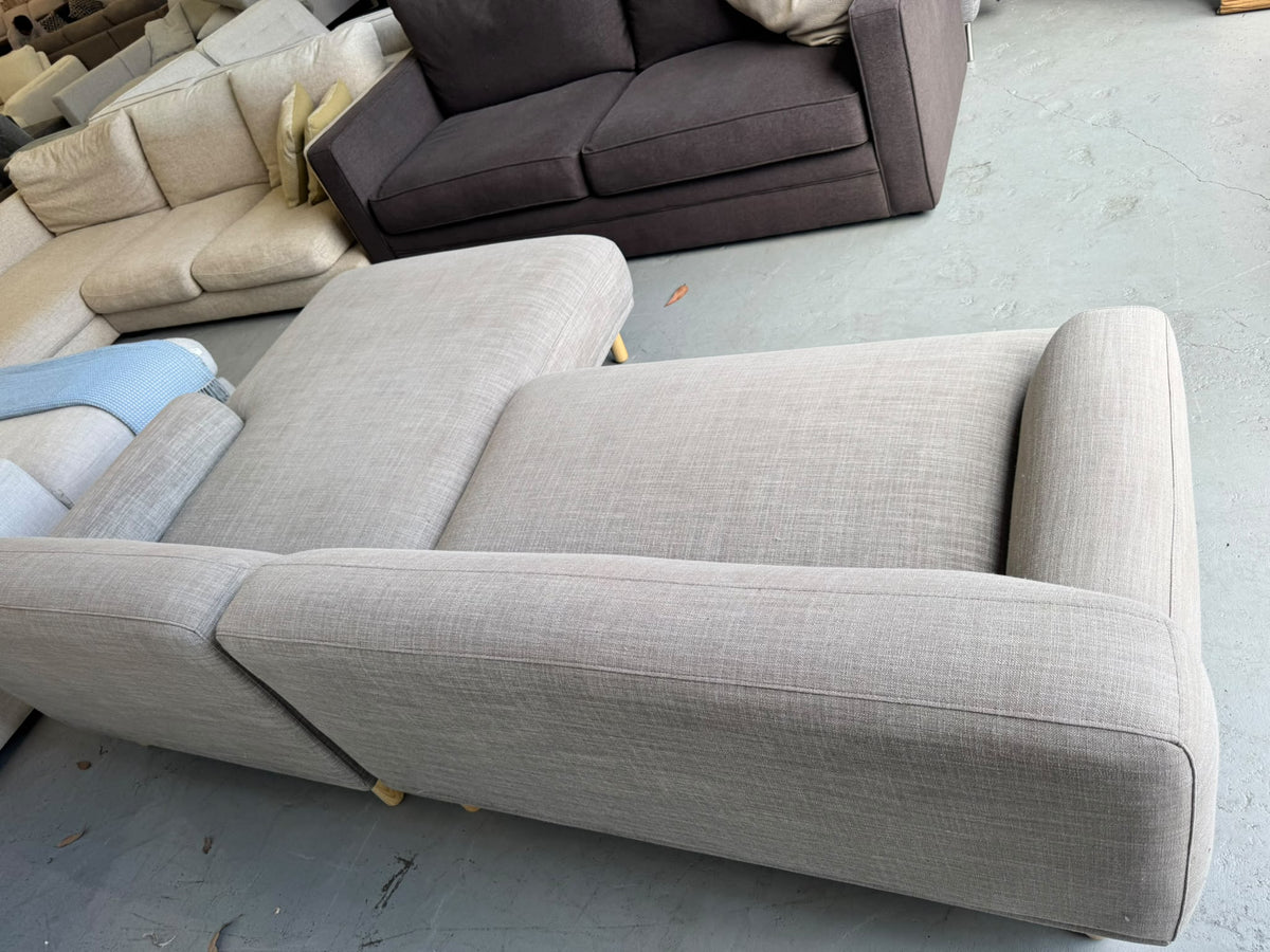 Freedom L-Shape Sofa with Chaise | Sydney Wide Delivery | Pre-Owned