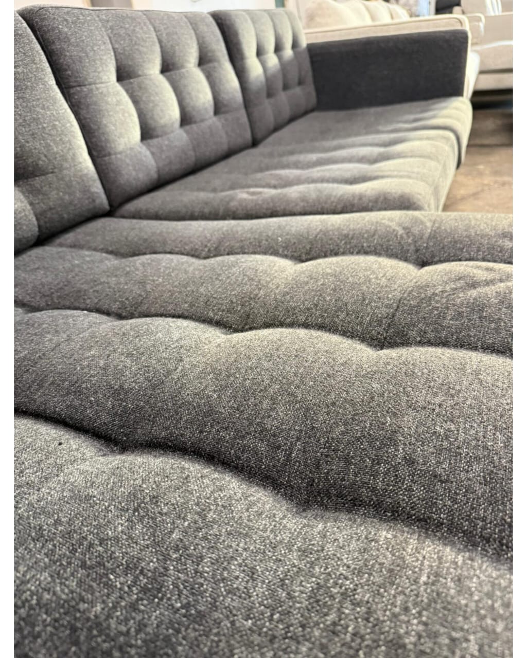 ⭐️ Charcoal grey L-Shape Sofa | Pre-owned – Steam cleaned | SYDNEY WIDE DELIVERY