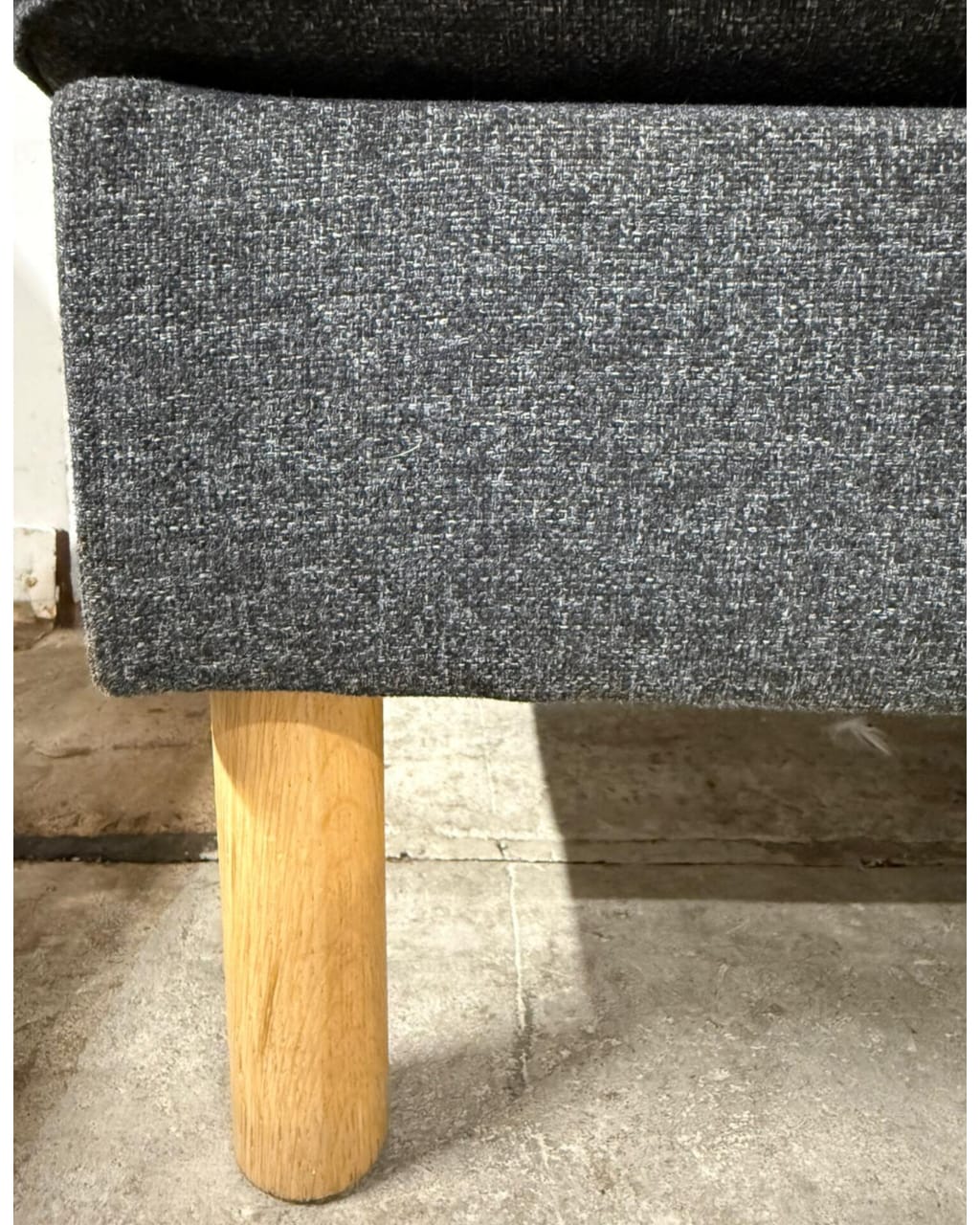 ⭐️ Charcoal grey L-Shape Sofa | Pre-owned – Steam cleaned | SYDNEY WIDE DELIVERY