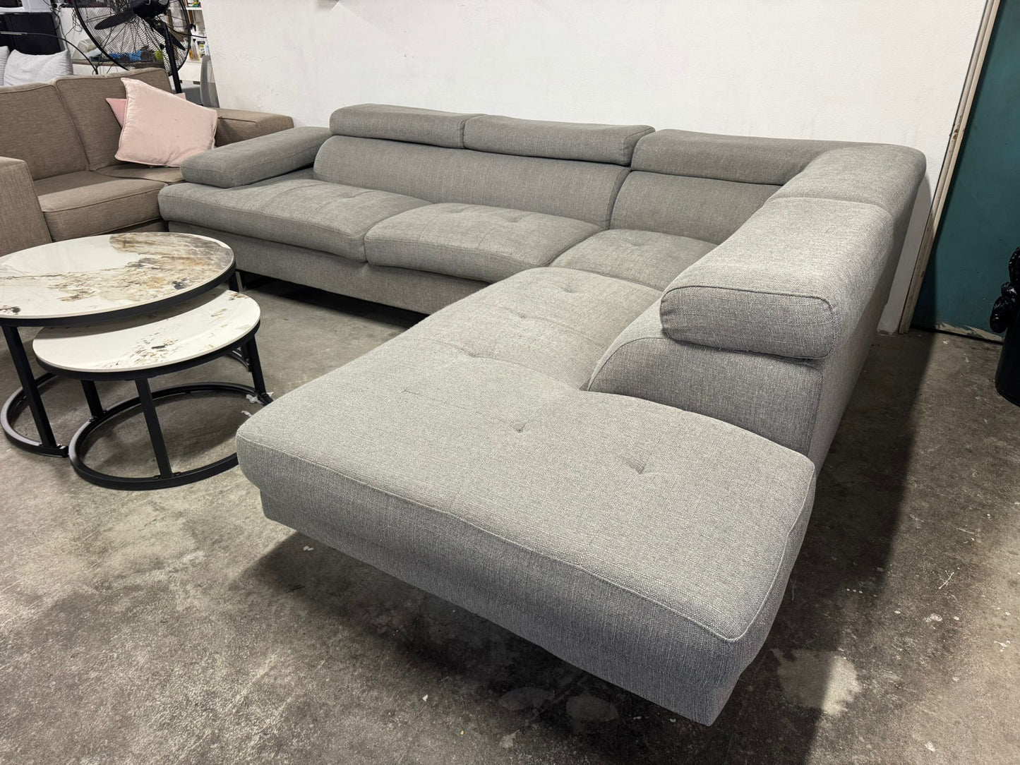 ⭐️Adjustable Headrest Sofa | Pre-owned – Steam cleaned | SYDNEY WIDE DELIVERY