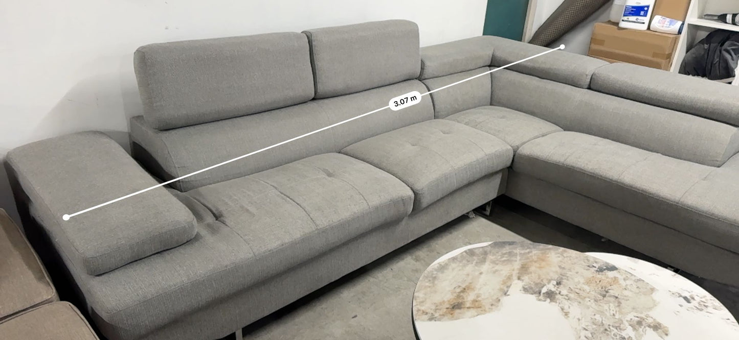 ⭐️Adjustable Headrest Sofa | Pre-owned – Steam cleaned | SYDNEY WIDE DELIVERY
