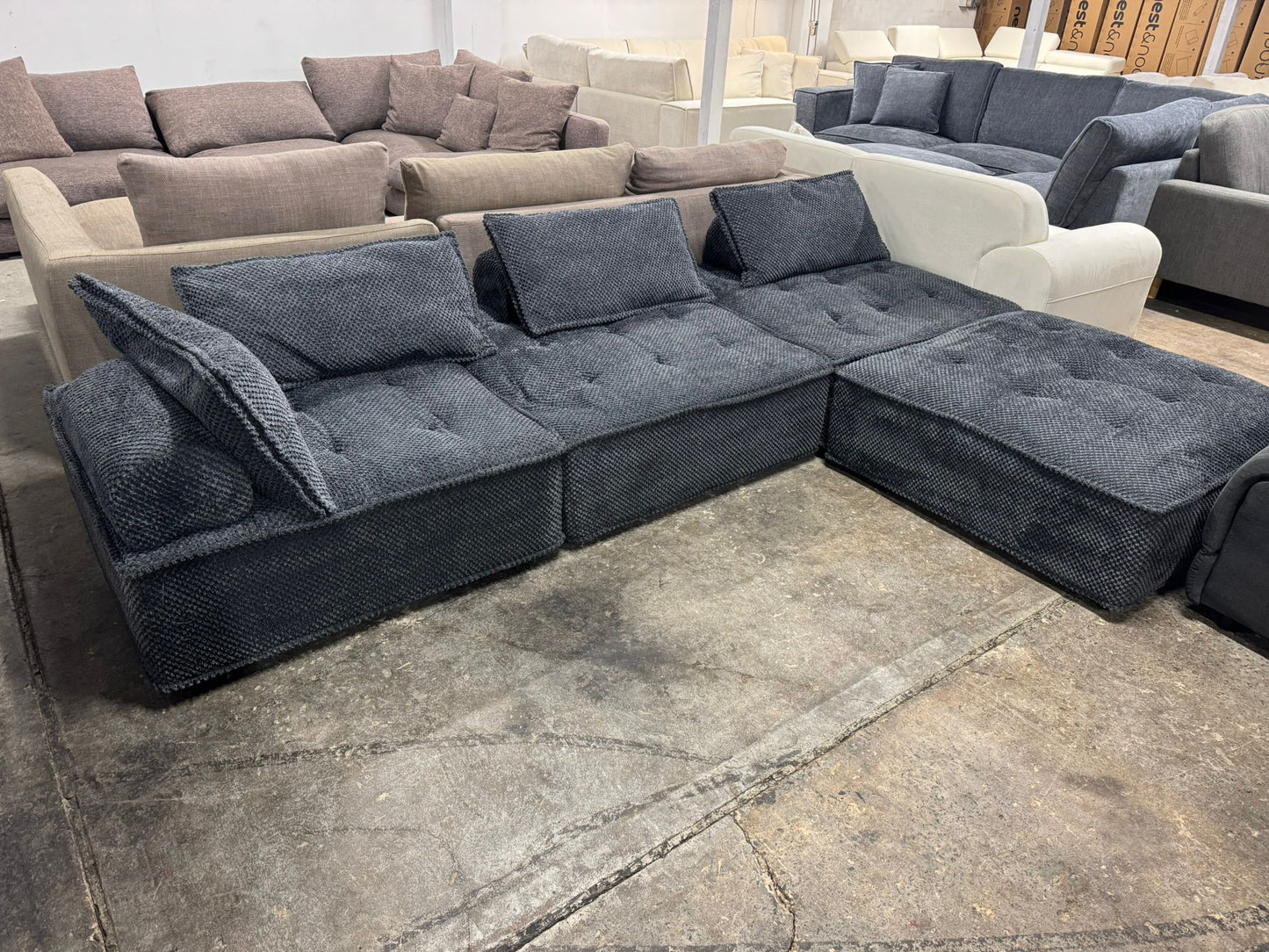 ⭐️ Modular Sofa with Ottoman | Pre-owned – Steam cleaned | SYDNEY WIDE DELIVERY