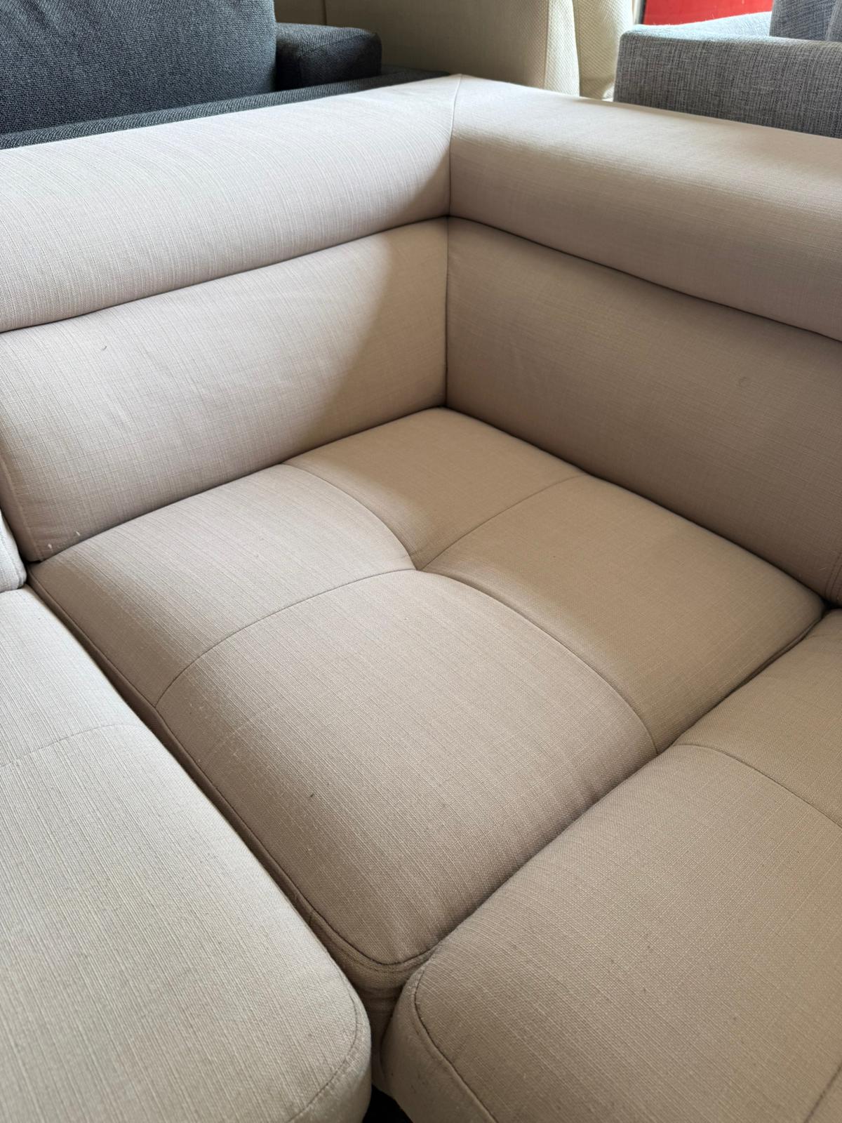⭐️ Harvey Norman Beige L-shape with Adjustable Headrest  | Pre-owned – Steam cleaned | SYDNEY WIDE DELIVERY