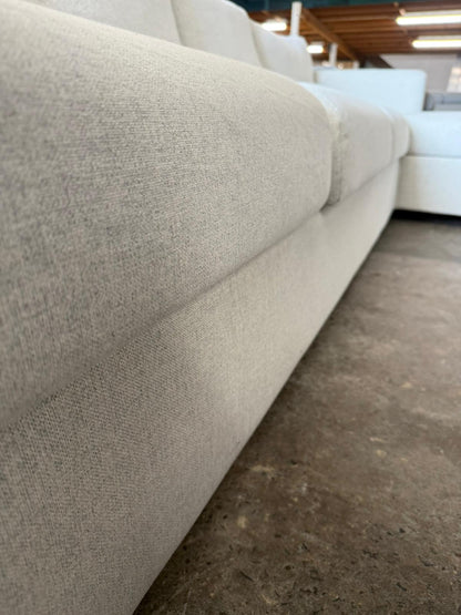 ⭐️ Cream L-shape Sofa with Storage | Pre-owned – Steam cleaned | SYDNEY WIDE DELIVERY