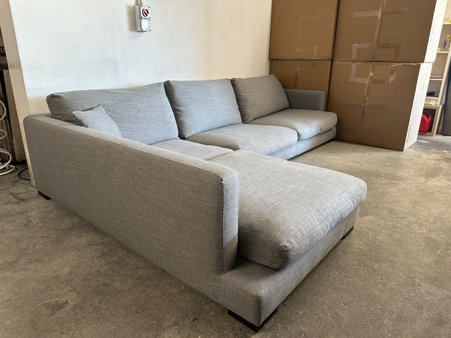 ⭐️ Freedom feather Cushions and Seating couch | Pre-owned – Steam cleaned | SYDNEY WIDE DELIVERY