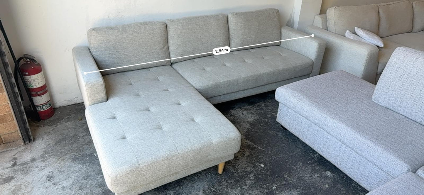 ⭐️ L-Shape Cream Sofa Pre-owned – Steam cleaned | SYDNEY WIDE DELIVERY