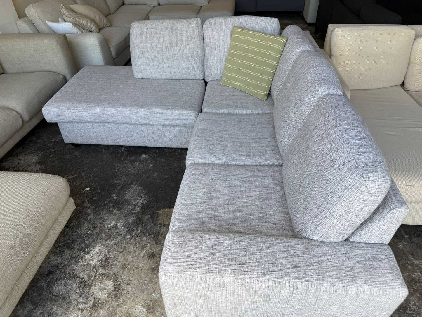 ⭐️ L-shape Sofa | Pre-owned – Steam cleaned | SYDNEY WIDE DELIVERY