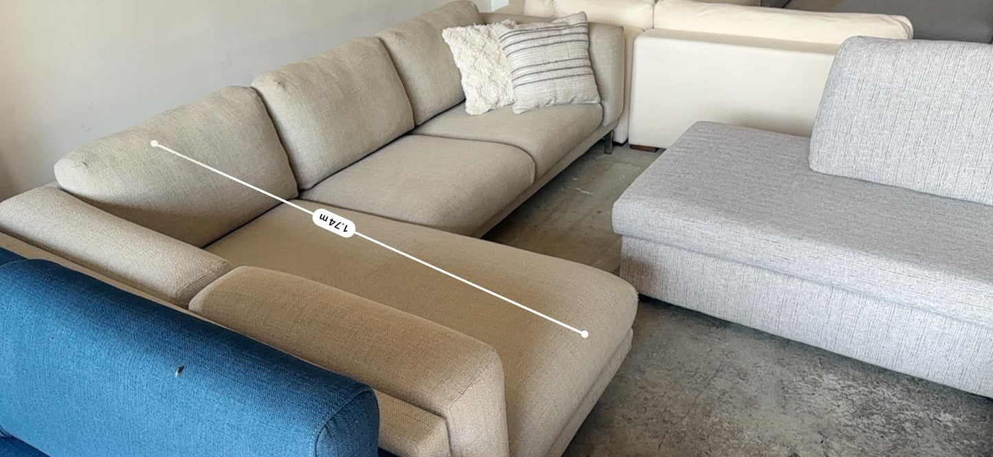 ⭐️ Beige L-shape Sofa | Pre-owned – Steam cleaned | SYDNEY WIDE DELIVERY