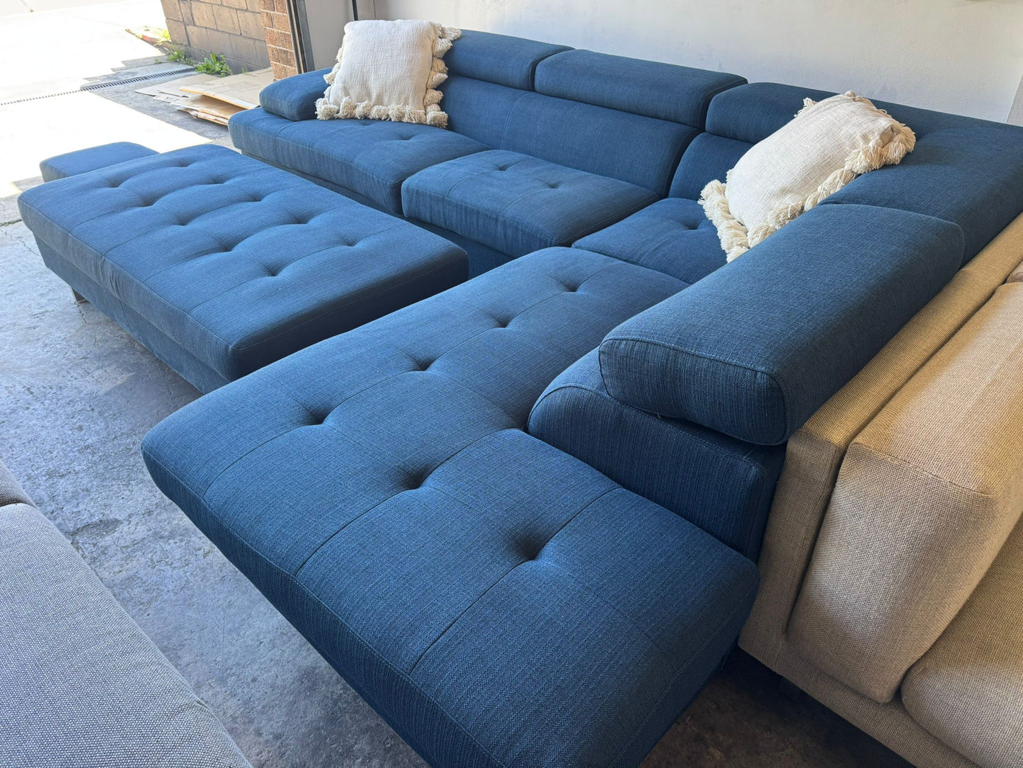 ⭐️ Adjustable headrest sofa with Ottoman | Pre-owned – Steam cleaned | SYDNEY WIDE DELIVERY
