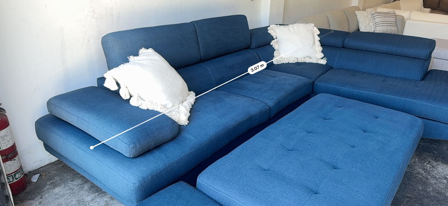 ⭐️ Adjustable headrest sofa with Ottoman | Pre-owned – Steam cleaned | SYDNEY WIDE DELIVERY