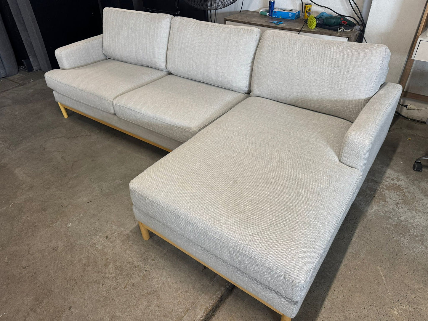 ⭐️ Beige L-shape Sofa | Pre-owned – Steam cleaned | SYDNEY WIDE DELIVERY