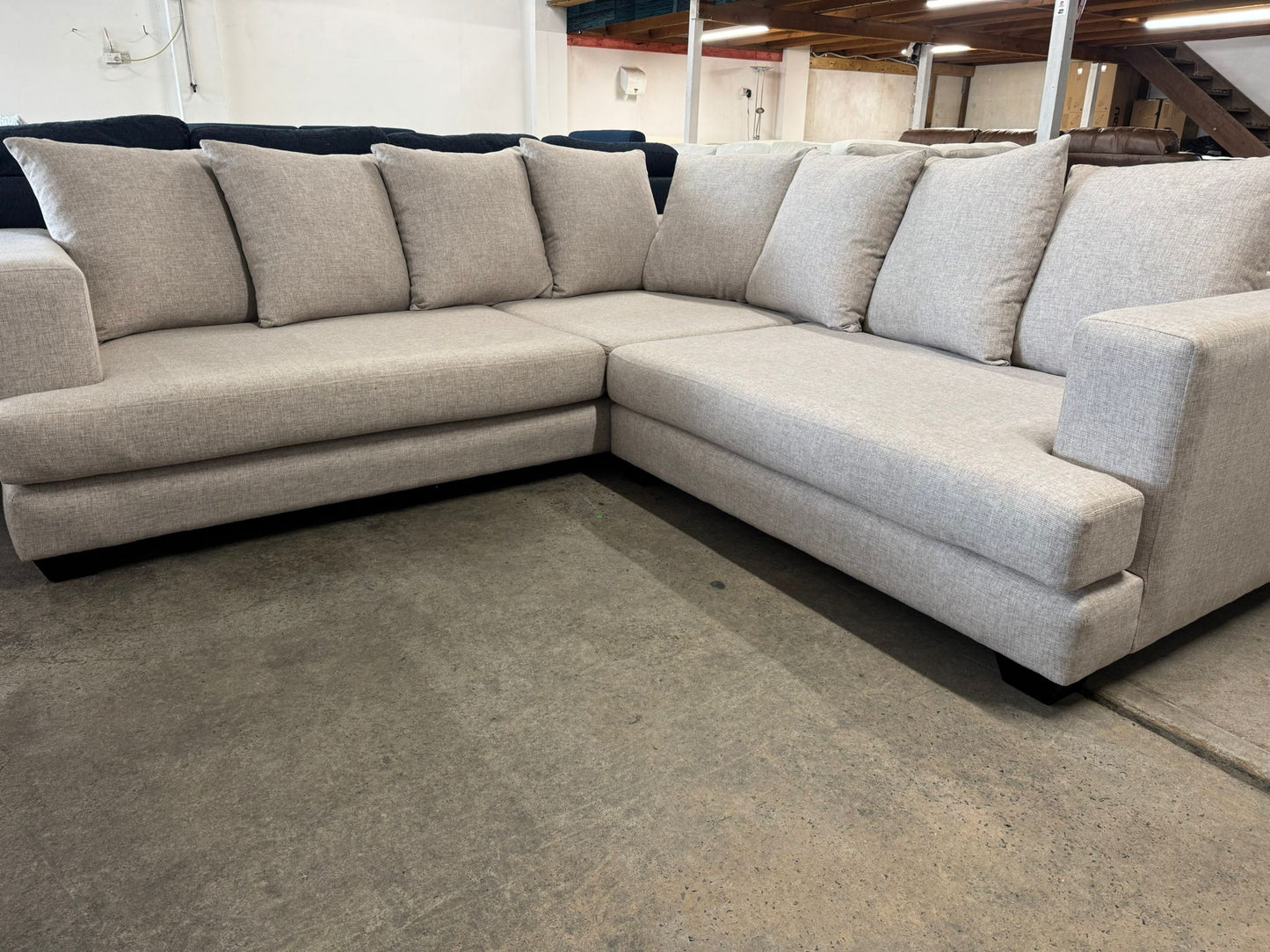 ⭐️Australian made Corner Sofa | Pre-owned – Steam cleaned | SYDNEY WIDE DELIVERY