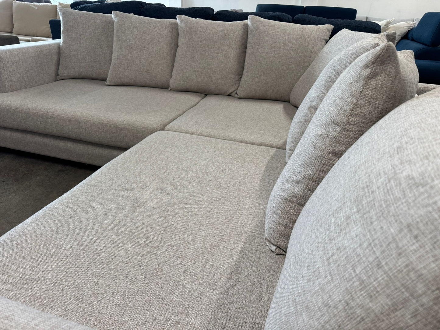 ⭐️Australian made Corner Sofa | Pre-owned – Steam cleaned | SYDNEY WIDE DELIVERY
