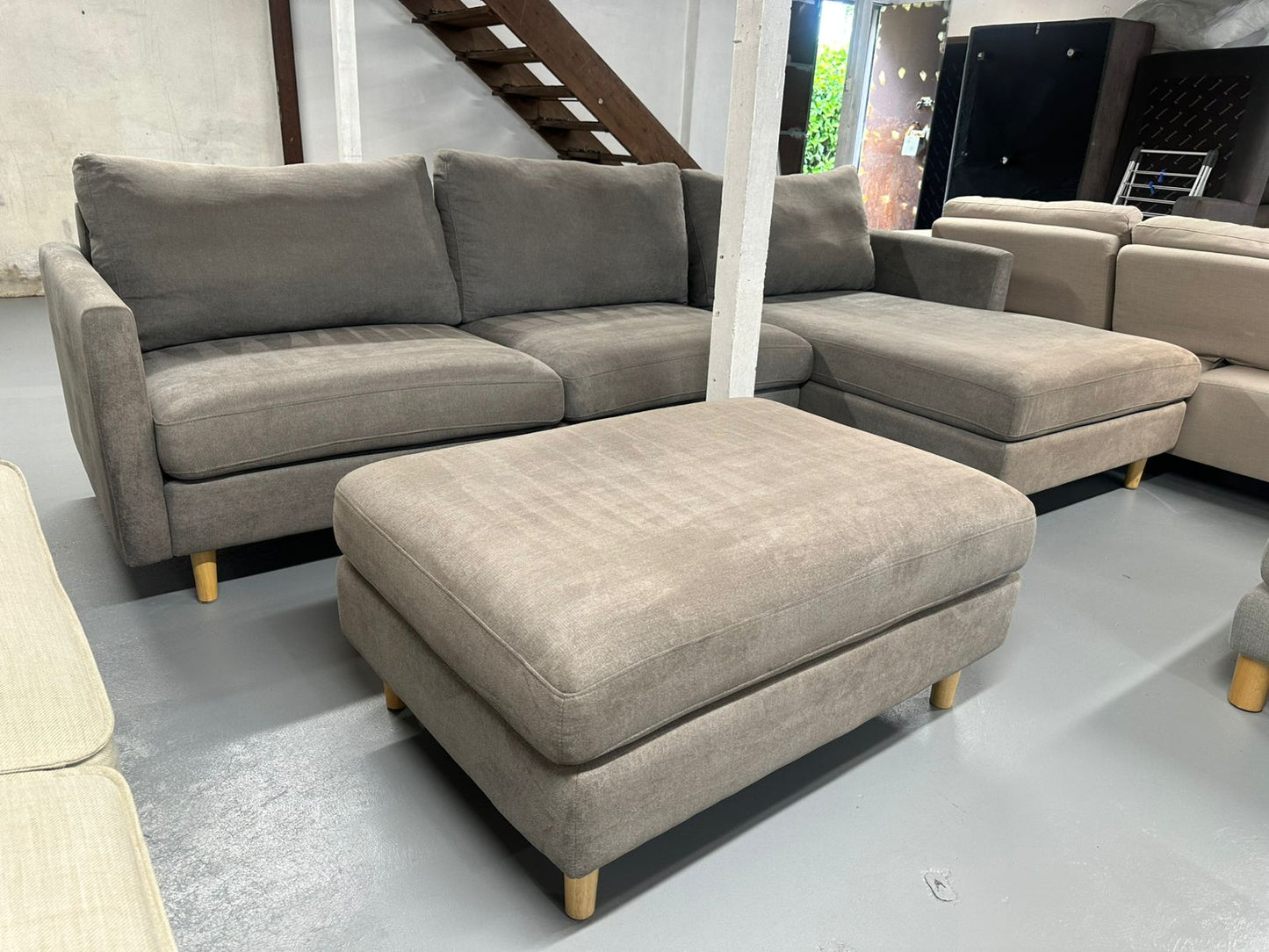 ⭐️ L-Shape sofa with ottoman  | Pre-owned – Steam cleaned | SYDNEY WIDE DELIVERY