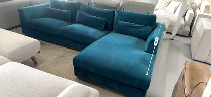 ⭐️ Castlary velvet L shape sofa  L-shape Sofa | Pre-owned – Steam cleaned | SYDNEY WIDE DELIVERY