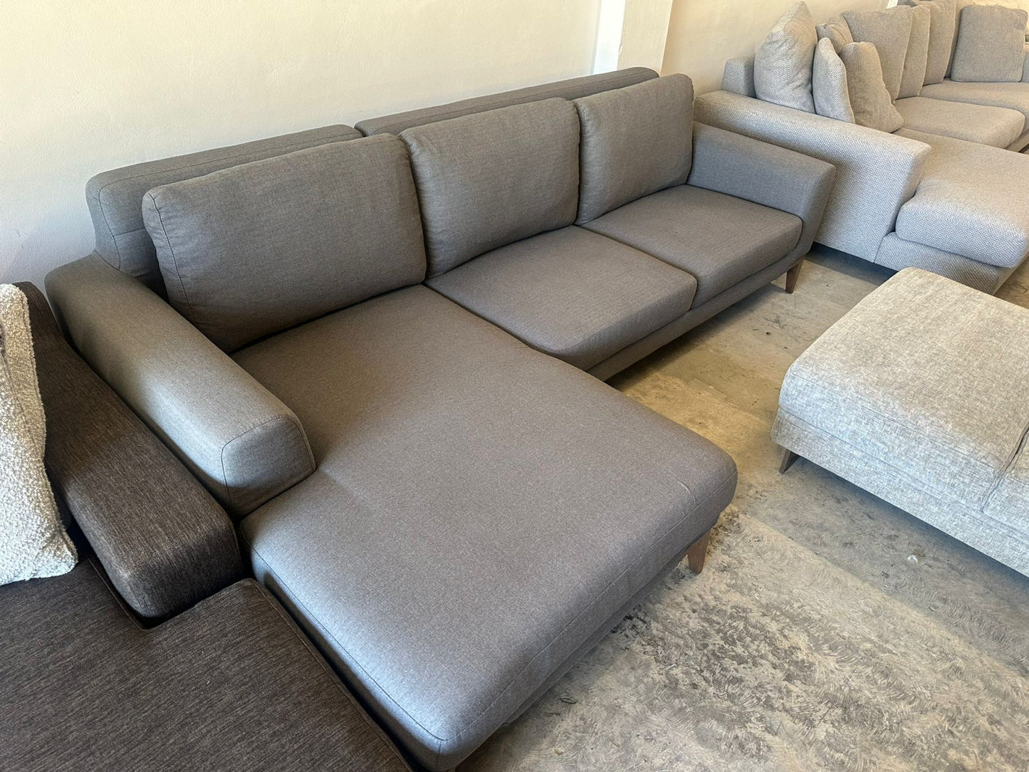 ⭐️ Nick Scali L shape sofa  | Pre-owned – Steam cleaned | SYDNEY WIDE DELIVERY