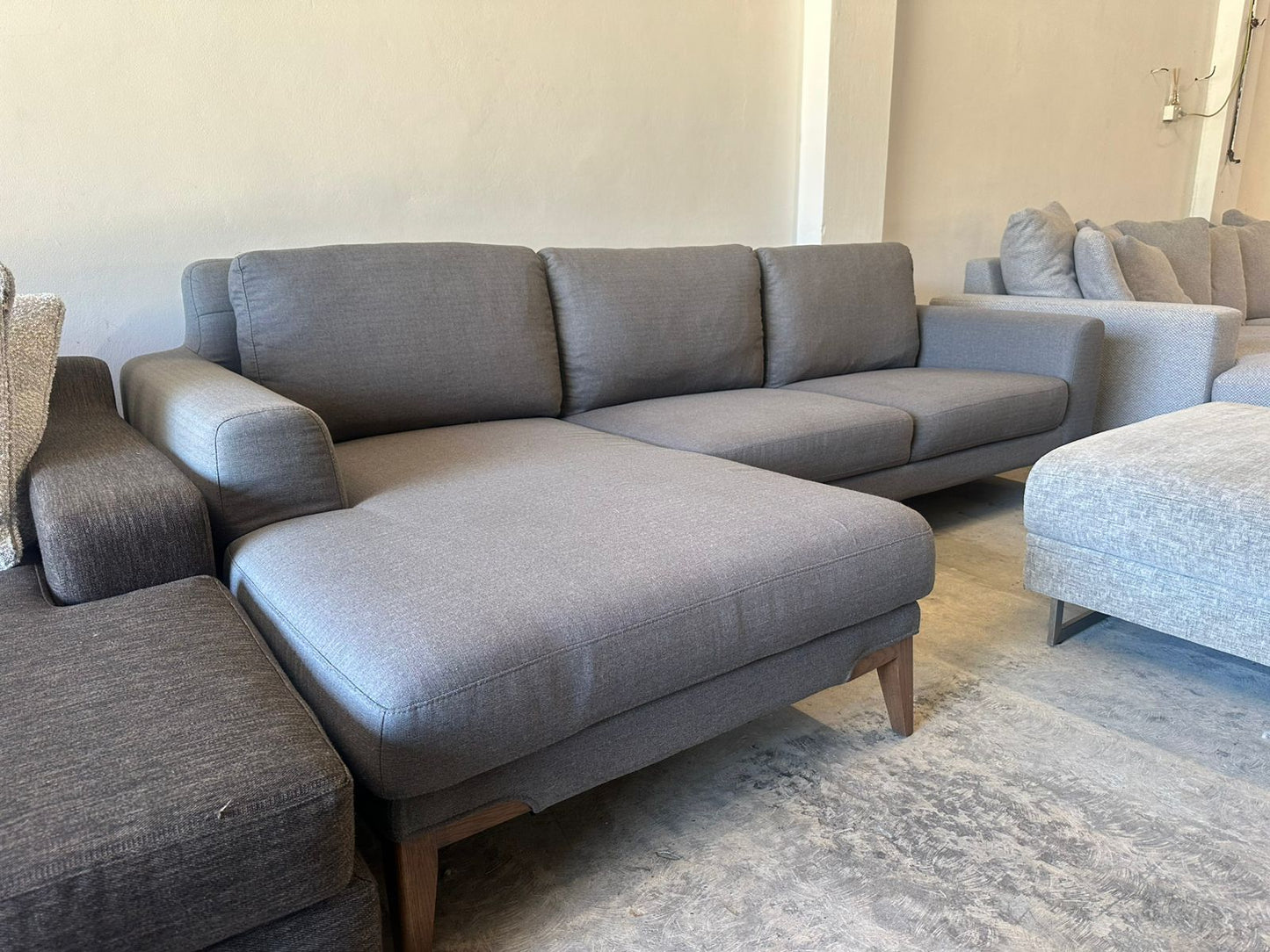 ⭐️ Nick Scali L shape sofa  | Pre-owned – Steam cleaned | SYDNEY WIDE DELIVERY