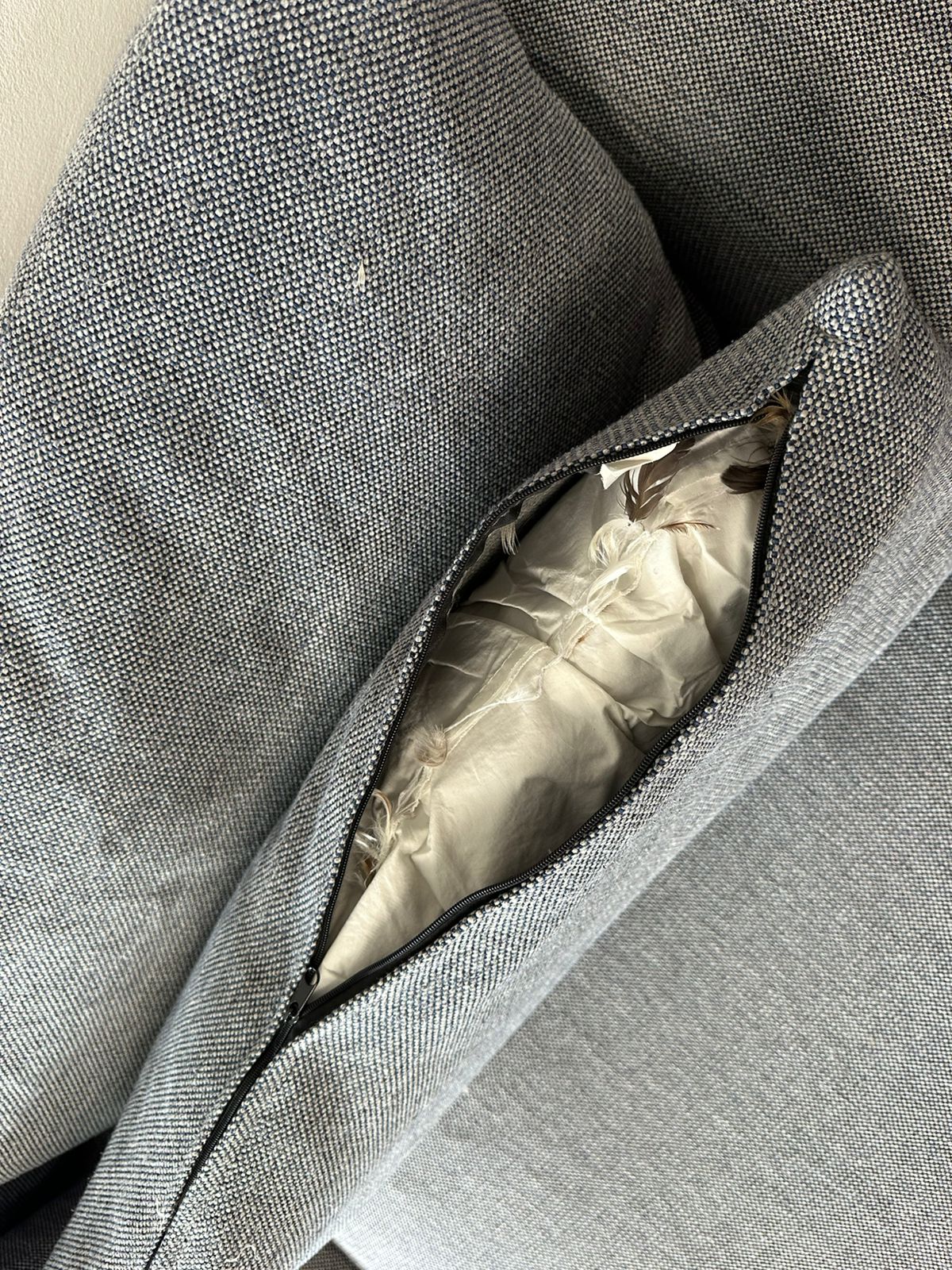 ⭐️Grey L-shape Sofa | Pre-owned – Steam cleaned | SYDNEY WIDE DELIVERY