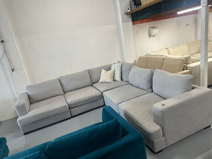 ⭐️Davini grey corner modular lounge | Pre-owned – Steam cleaned | SYDNEY WIDE DELIVERY