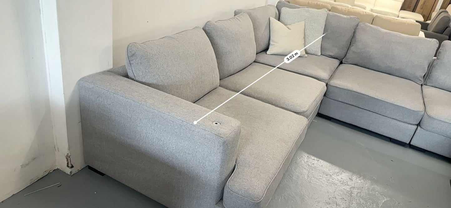 ⭐️Davini grey corner modular lounge | Pre-owned – Steam cleaned | SYDNEY WIDE DELIVERY