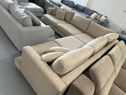 ⭐️Beige corner sofa | Pre-owned – Steam cleaned | SYDNEY WIDE DELIVERY