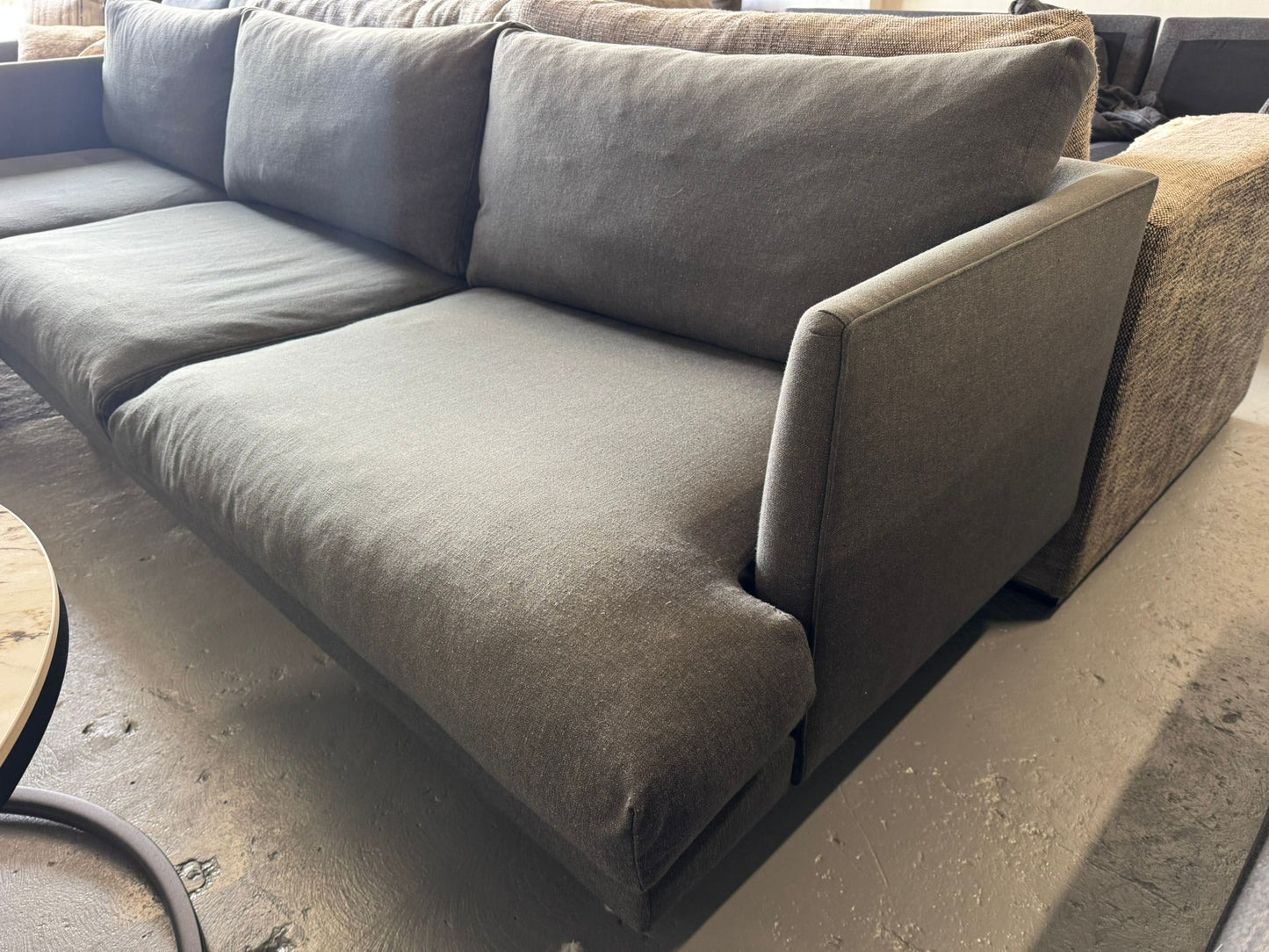 ⭐️ Gray L-shape Sofa | Pre-owned – Steam cleaned | SYDNEY WIDE DELIVERY