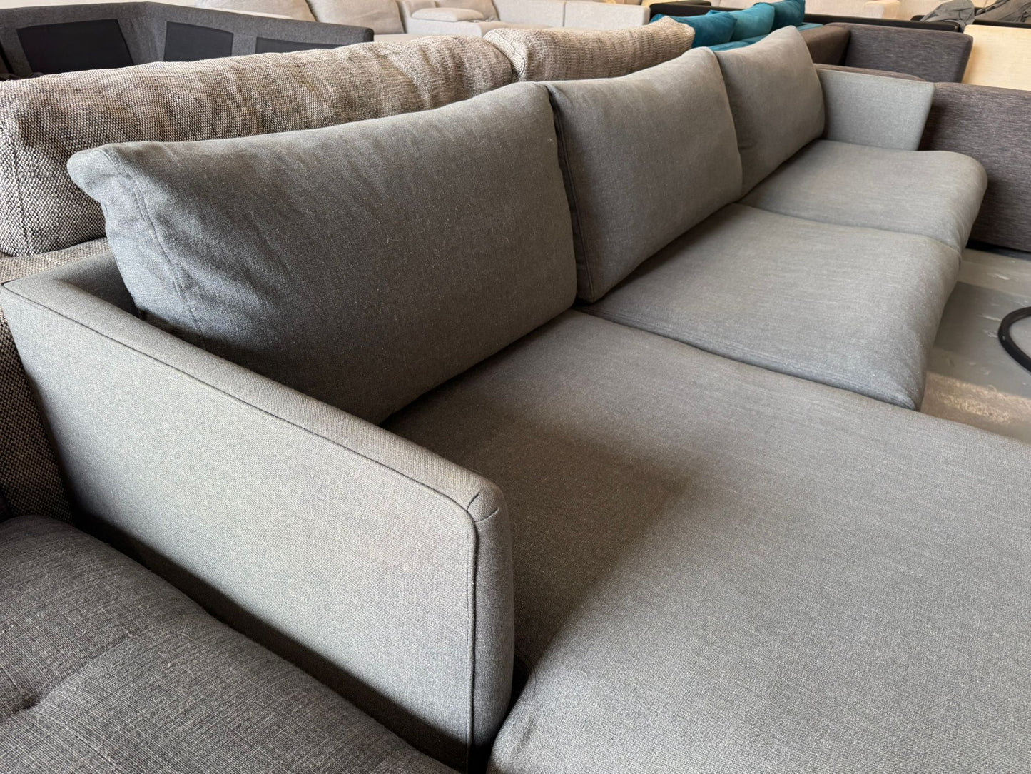 ⭐️ Gray L-shape Sofa | Pre-owned – Steam cleaned | SYDNEY WIDE DELIVERY
