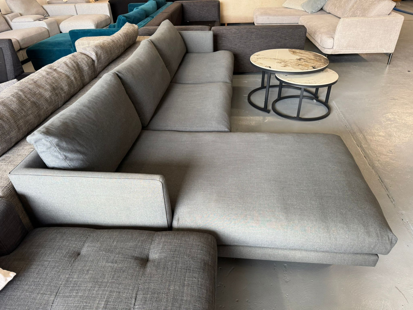 ⭐️ Gray L-shape Sofa | Pre-owned – Steam cleaned | SYDNEY WIDE DELIVERY