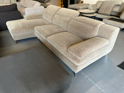 ⭐️Nick Scali Adjustable headrest sofa | Pre-owned – Steam cleaned | SYDNEY WIDE DELIVERY