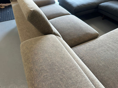 ⭐️Nick Scali Adjustable headrest sofa | Pre-owned – Steam cleaned | SYDNEY WIDE DELIVERY