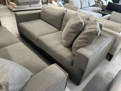 ⭐️Freedom Grey 3+2 sofa set | Pre-owned – Steam cleaned | SYDNEY WIDE DELIVERY