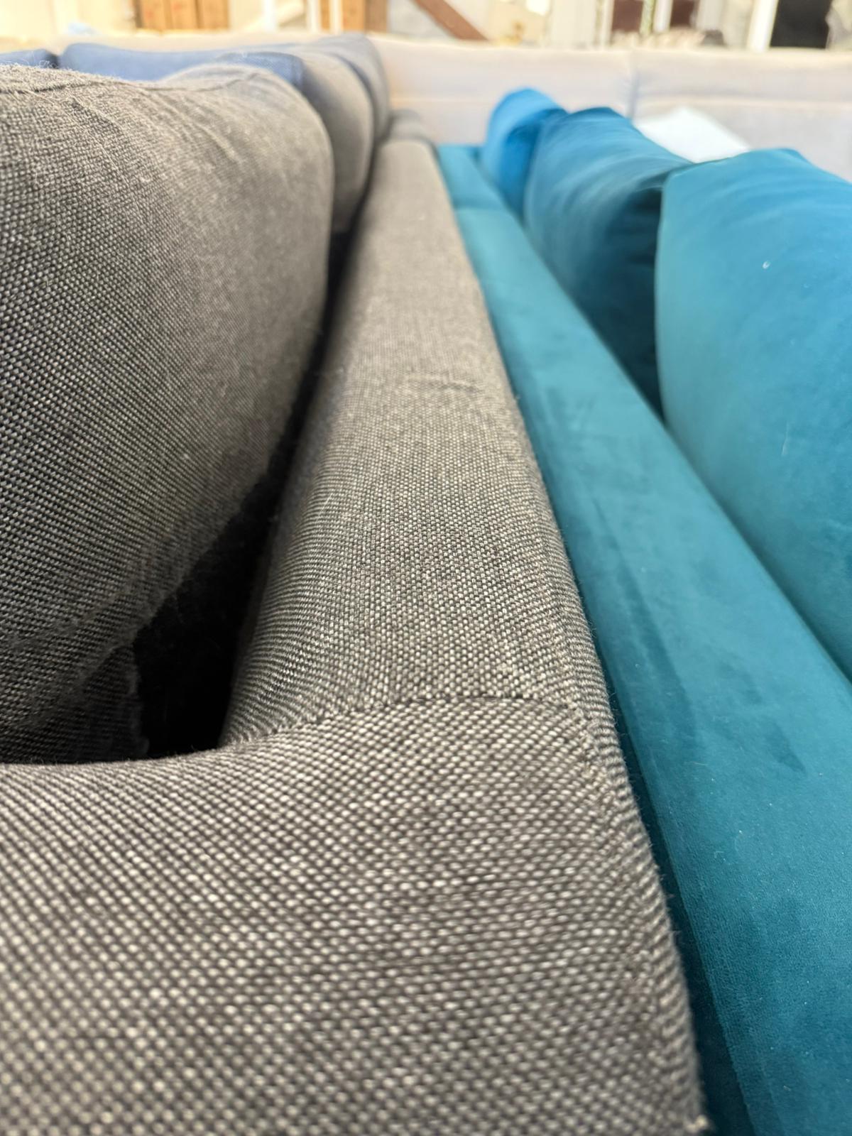 ⭐️ Lounge lovers corner Sofa | Pre-owned – Steam cleaned | SYDNEY WIDE DELIVERY