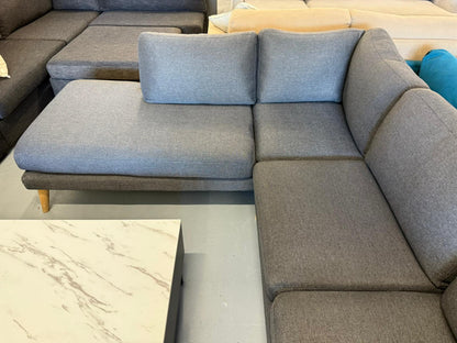 ⭐️ Lounge lovers corner Sofa | Pre-owned – Steam cleaned | SYDNEY WIDE DELIVERY
