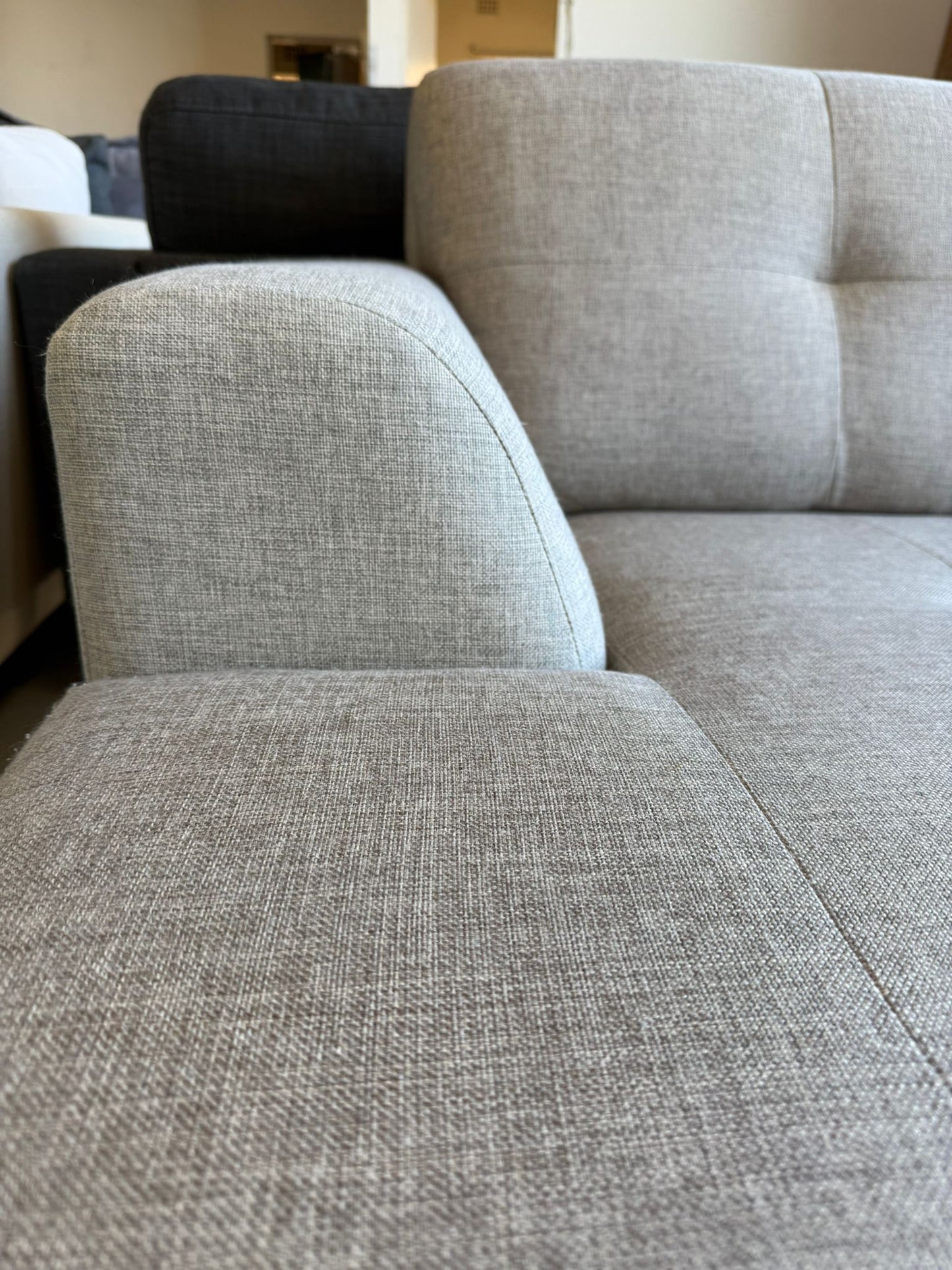 ⭐️ Beige Reversible chaise L-shape Sofa | Pre-owned – Steam cleaned | SYDNEY WIDE DELIVERY