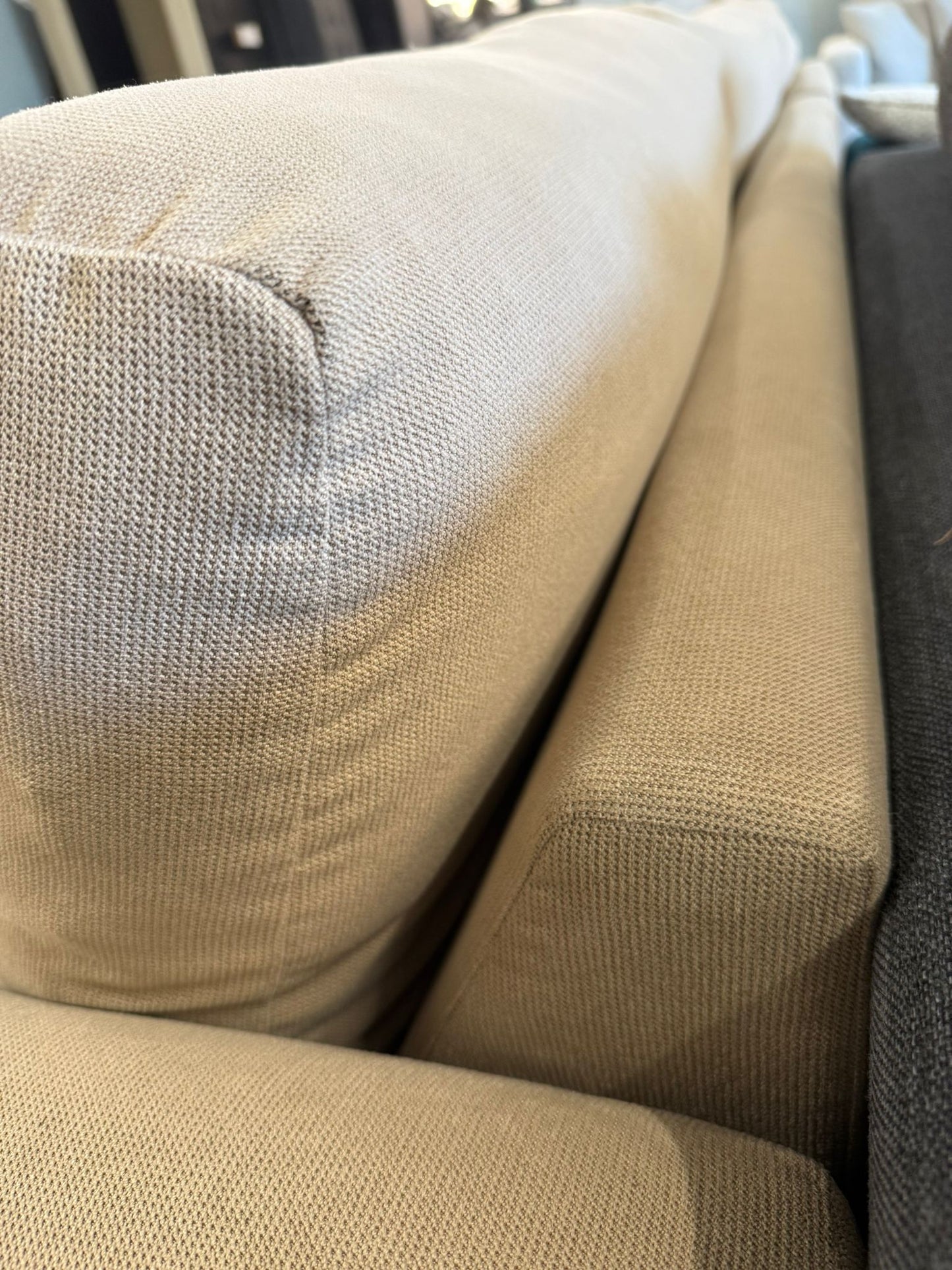 ⭐️ French beige L-shape Sofa | Pre-owned – Steam cleaned | SYDNEY WIDE DELIVERY