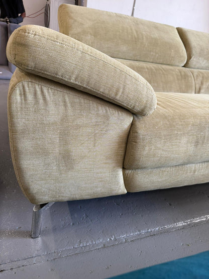 ⭐️Nick Scali Beige Adjustable-headrest Sofa | Pre-owned – Steam cleaned | SYDNEY WIDE DELIVERY