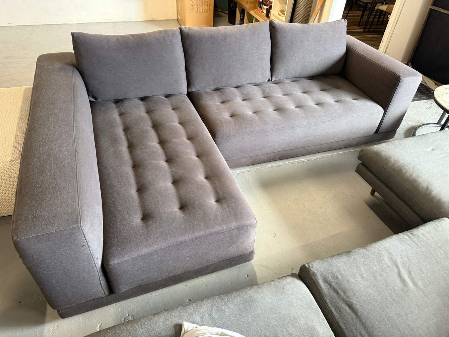 ⭐️ King Living Felix left-hand chaise Sofa | Pre-owned – Steam cleaned | SYDNEY WIDE DELIVERY