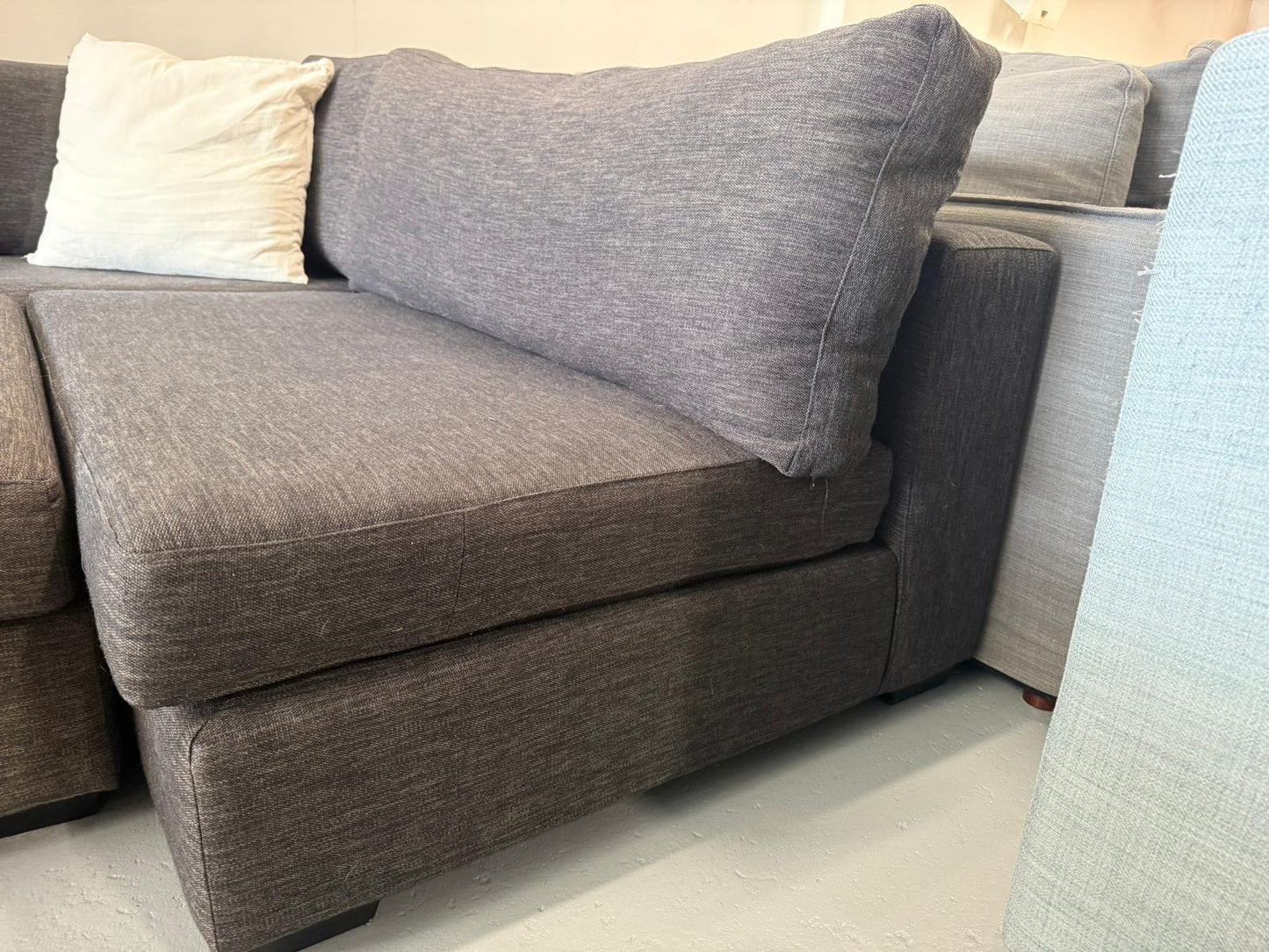 ⭐️ Charcoal modular L shape with ottoman  | Pre-owned – Steam cleaned | SYDNEY WIDE DELIVERY