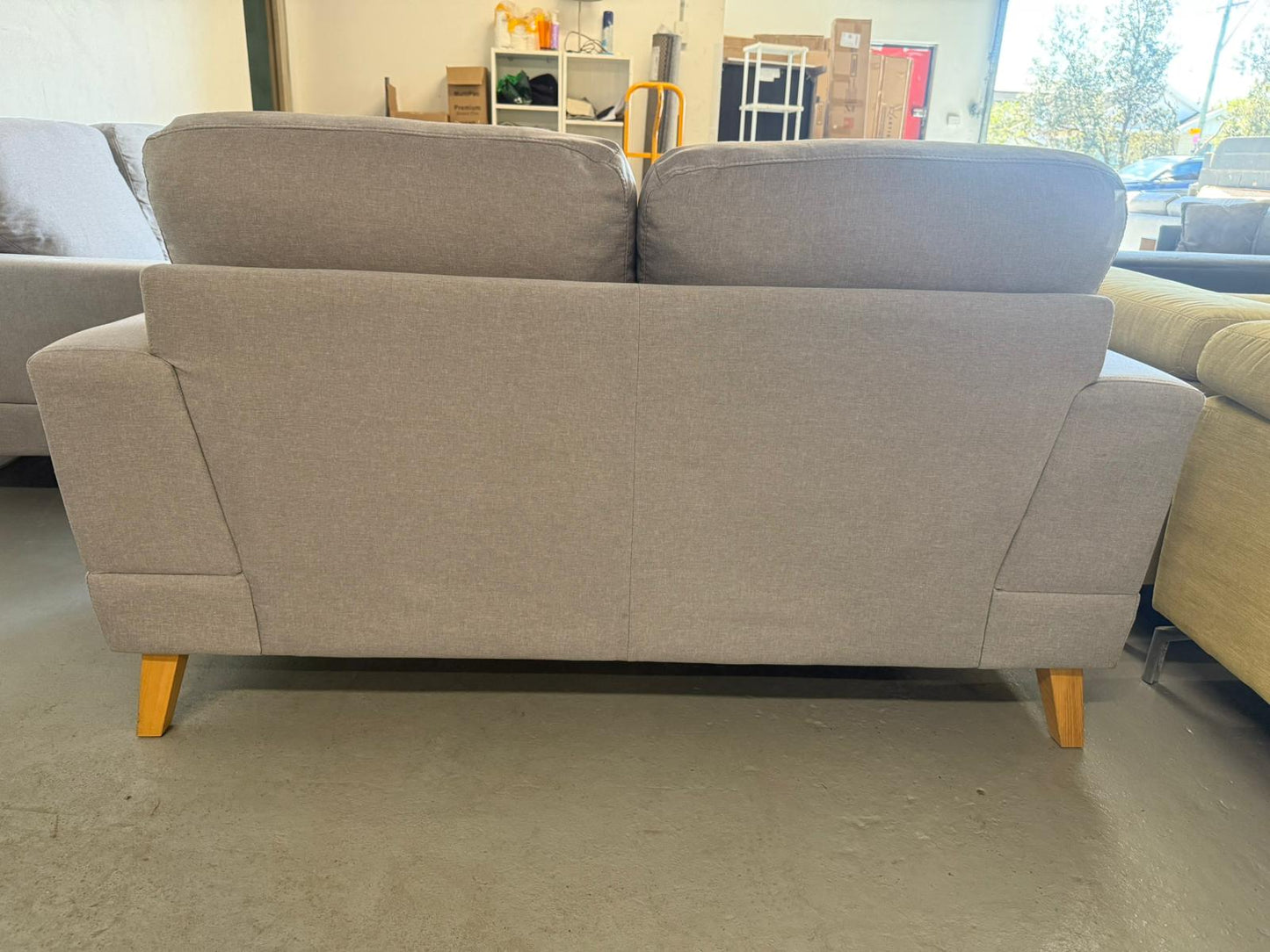 ⭐️2 seater Sofa | Pre-owned – Steam cleaned | SYDNEY WIDE DELIVERY