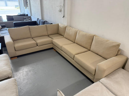 ⭐️ Beige L-shape Sofa | Pre-owned – Steam cleaned | SYDNEY WIDE DELIVERY