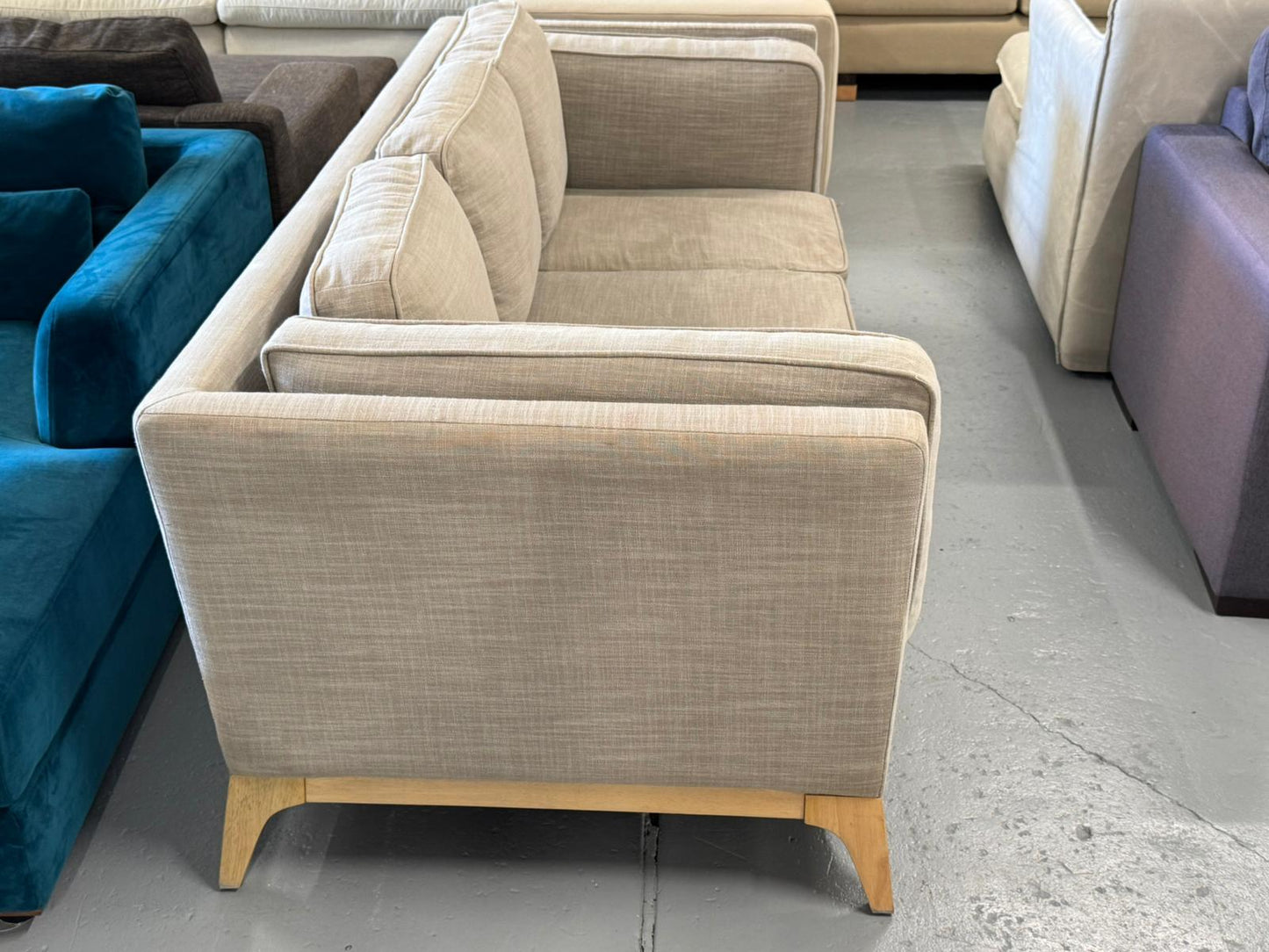 ⭐️ Freedom 3 seater Sofa | Pre-owned – Steam cleaned | SYDNEY WIDE DELIVERY