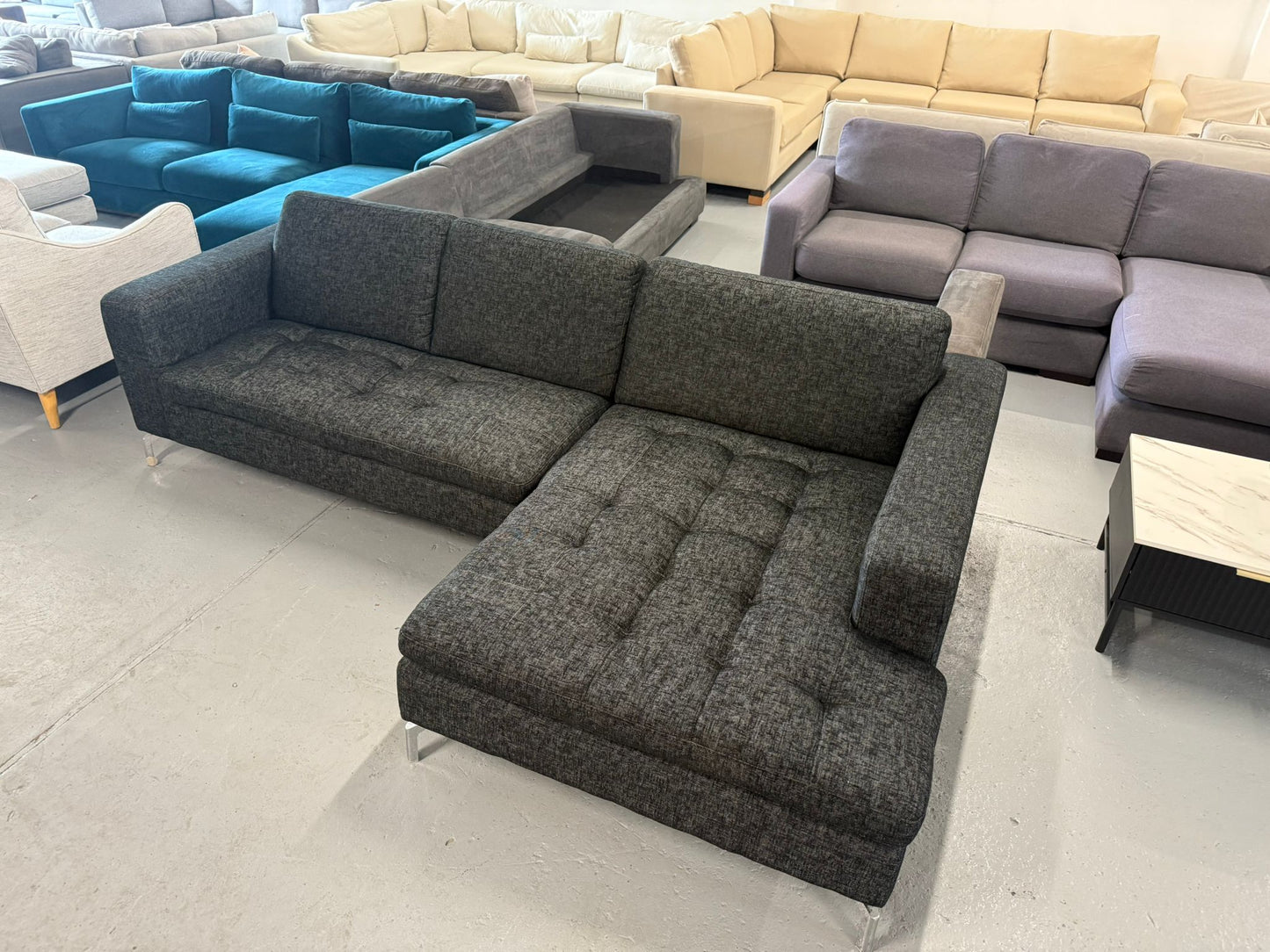 ⭐️ Nick Scali charcoal L Shape sofa | Pre-owned – Steam cleaned | SYDNEY WIDE DELIVERY