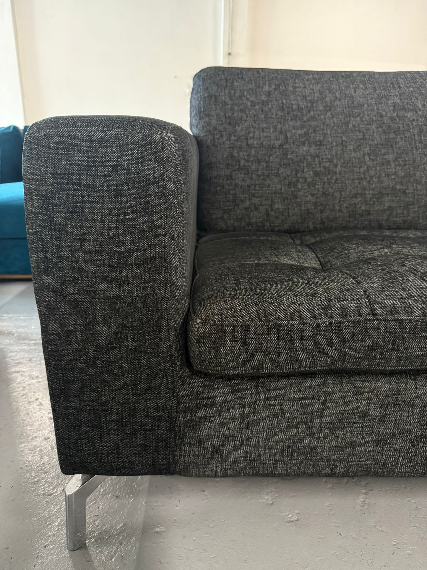 ⭐️ Nick Scali charcoal L Shape sofa | Pre-owned – Steam cleaned | SYDNEY WIDE DELIVERY