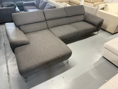 ⭐️ Nick Scali adjustable headrest Sofa  | Pre-owned – Steam cleaned | SYDNEY WIDE DELIVERY