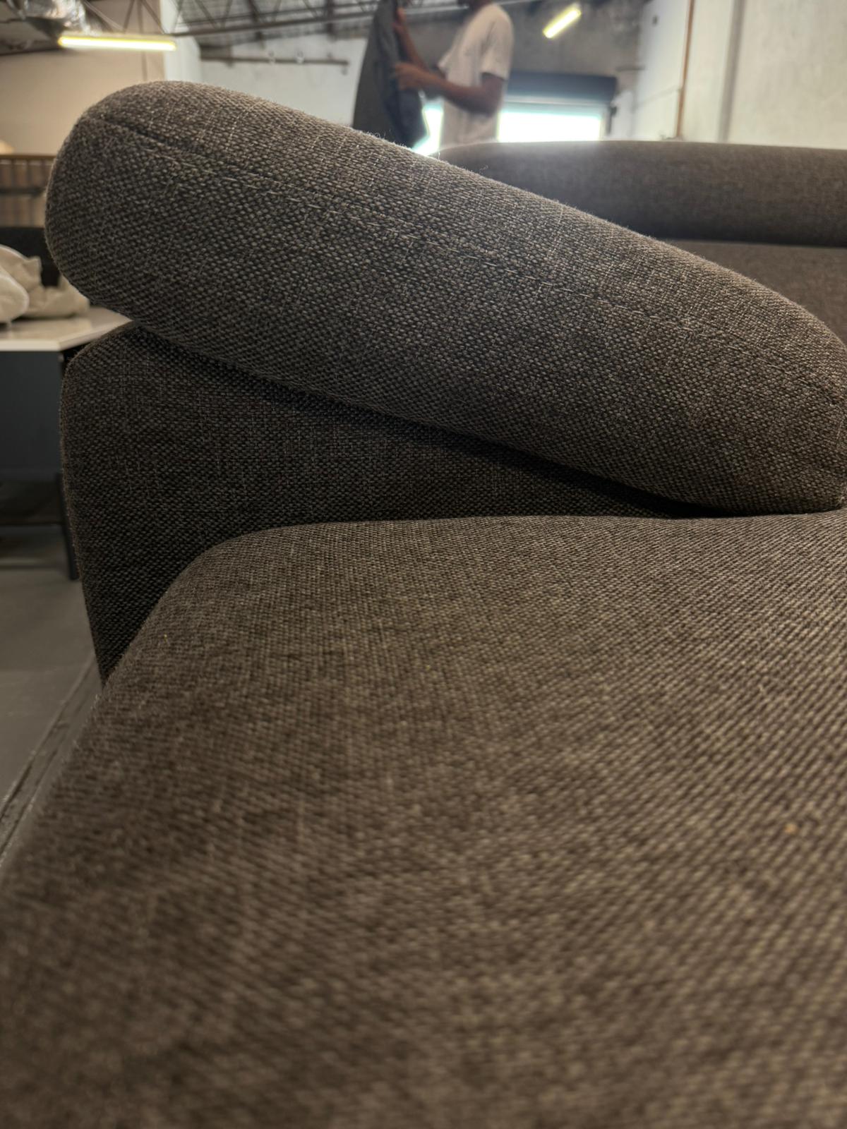 ⭐️ Nick Scali adjustable headrest Sofa  | Pre-owned – Steam cleaned | SYDNEY WIDE DELIVERY