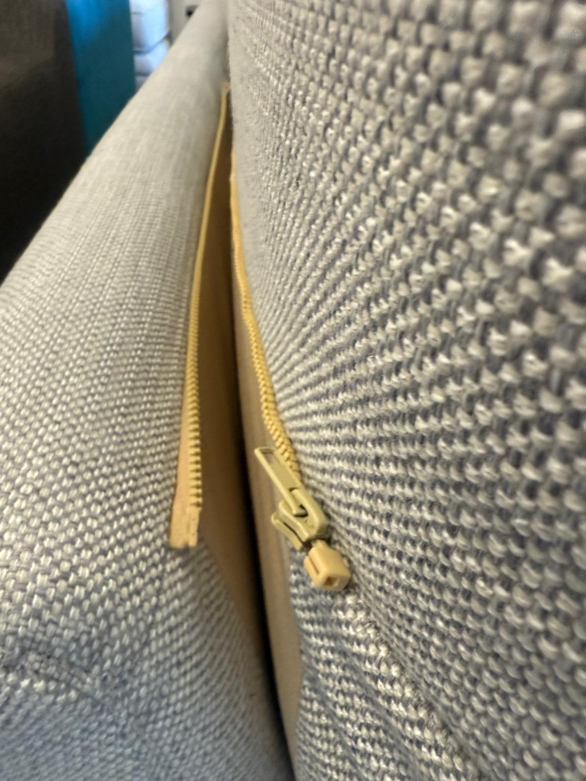 ⭐️Lounge Lovers L Shape Sofa | Pre-owned – Steam cleaned | SYDNEY WIDE DELIVERY