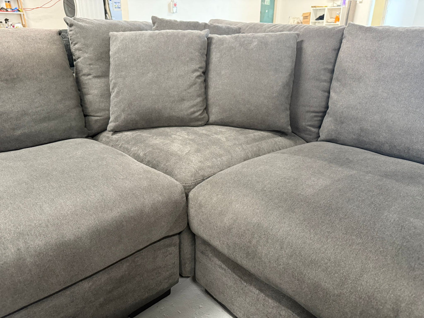 ⭐️Harvey Norman Corner lounge L shape Sofa | Pre-owned – Steam cleaned | SYDNEY WIDE DELIVERY
